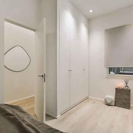Grotta - 3 Bedrooms In Sant Gervasi *