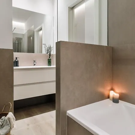 Grotta - 3 Bedrooms In Sant Gervasi *
